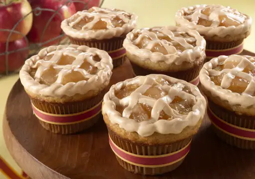 caramel-apple-pie-cakes_crop_1376514438.89