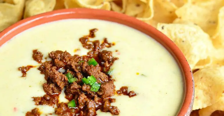 This queso recipe is better than your local restaurant’s - Recipe Roost