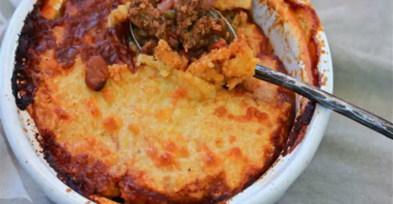 Clap Your Hands For This Cheesy Beef And Cornbread Cobbler - Page 2 of ...
