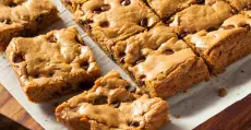 butterscotch chocolate chip cookie bars